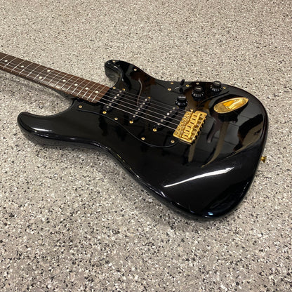 Fender MIJ Stratocaster Black (1987)