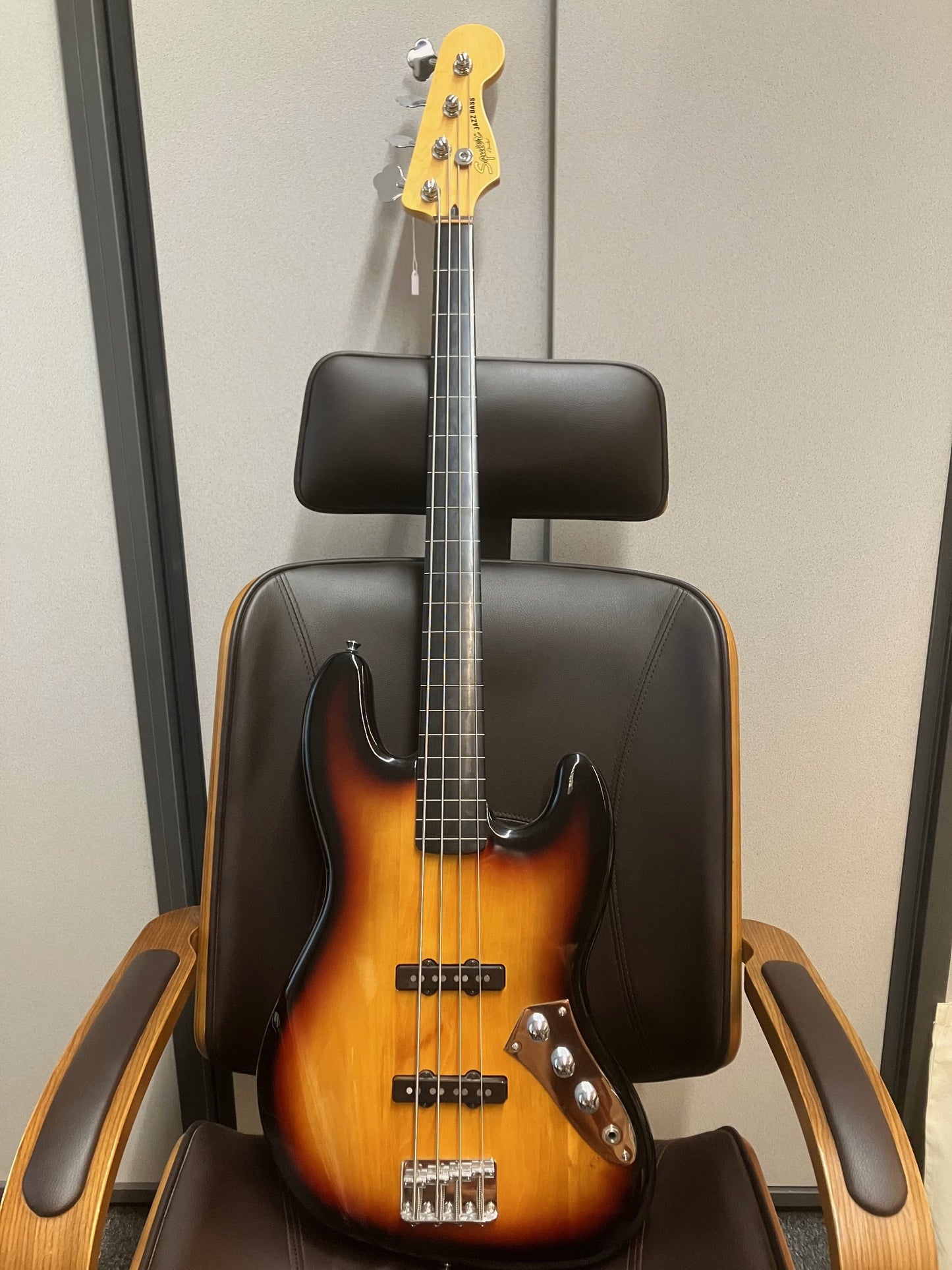 SQUIER by FENDER Vintage Modified Jazz Bass fretless 3TS