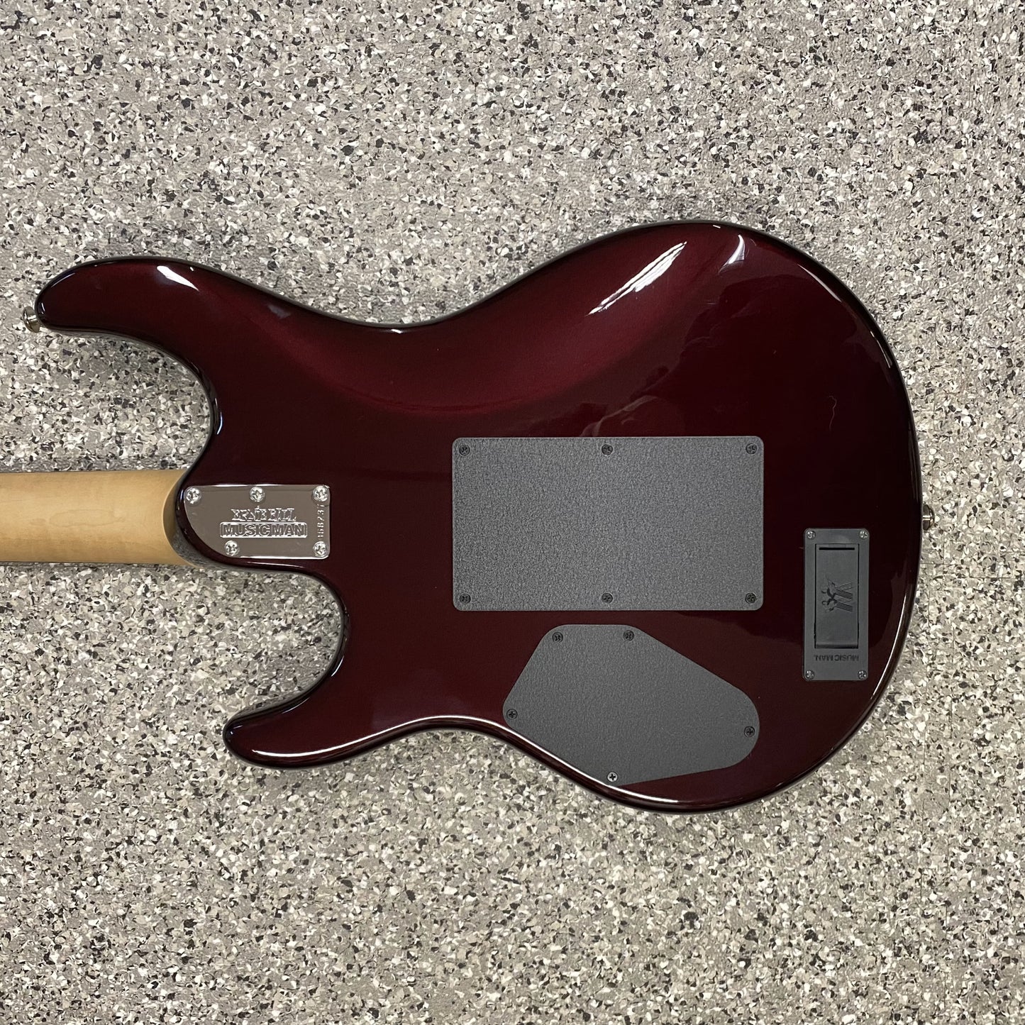 Music Man LUKE 1 FR Limited 20th Anniversary Reissue in Pearl Red E-Gitarre