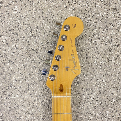 FENDER - American Professional Stratocaster Sunburst