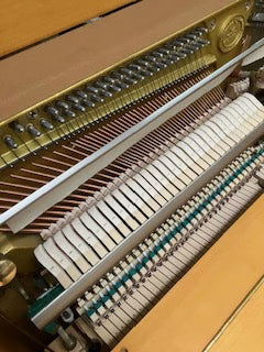 Pianino KOHLER & CAMPBELL KC-142 (baugleich SAMICK JS-042) in Eiche hell