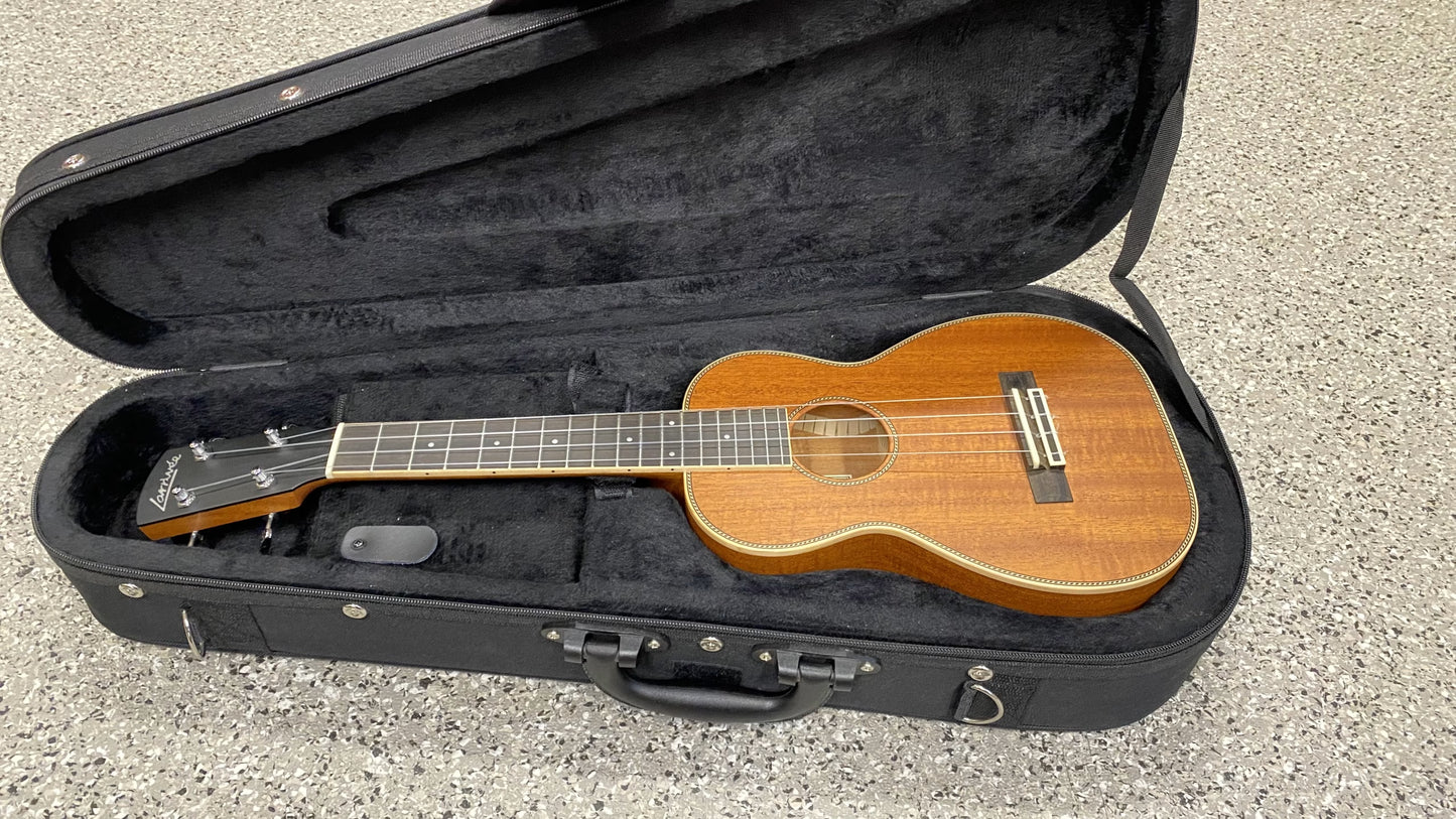 LARRIVEE Ukulele UC-40MM inklusive Transportcase